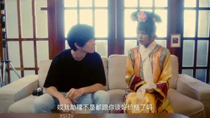 Một bộ sưu tập nhỏ các bài tập khởi động của nữ lực sĩ mạnh mẽ M